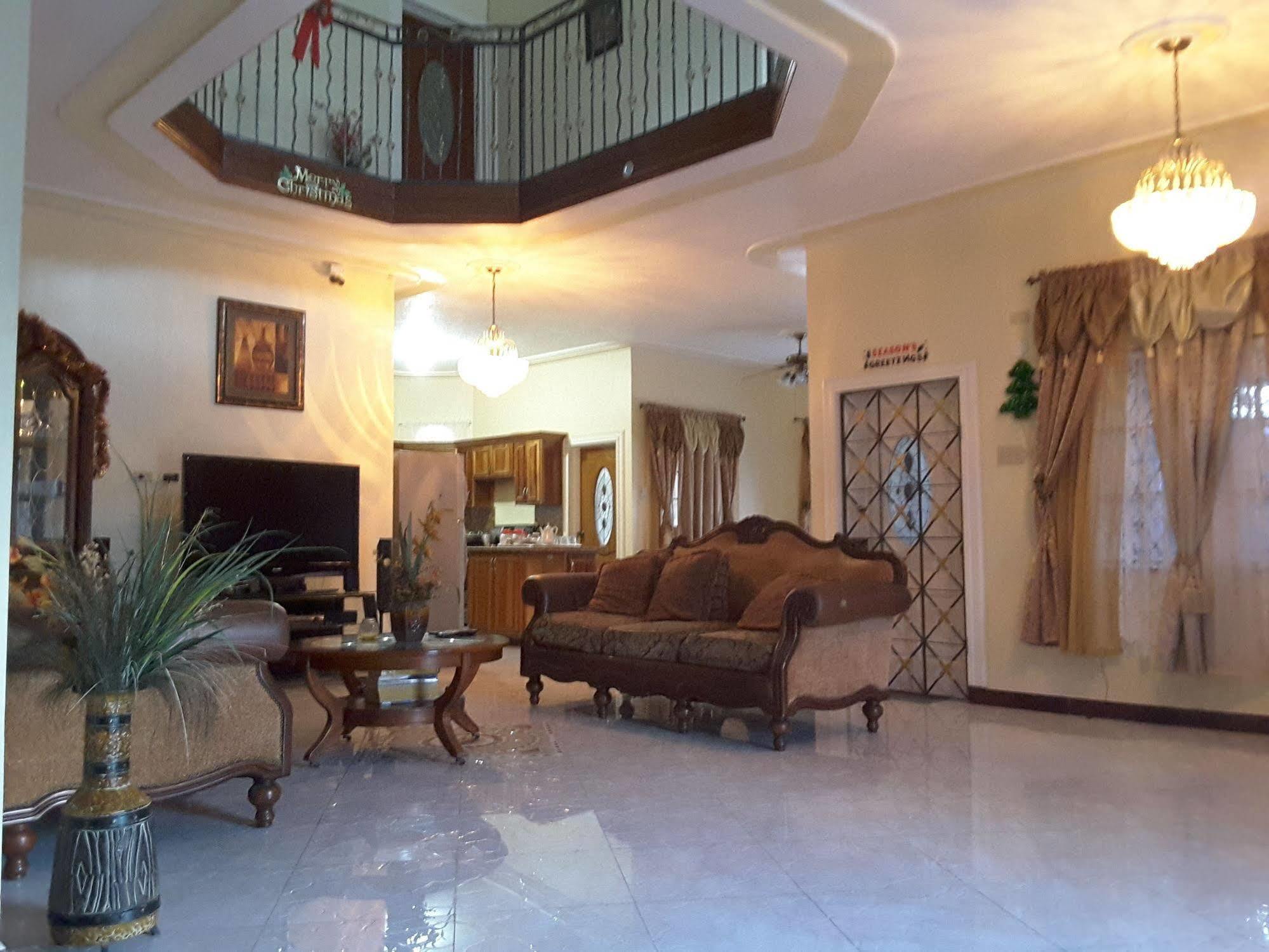 Cazwin Villas Teluk Montego Bagian luar foto