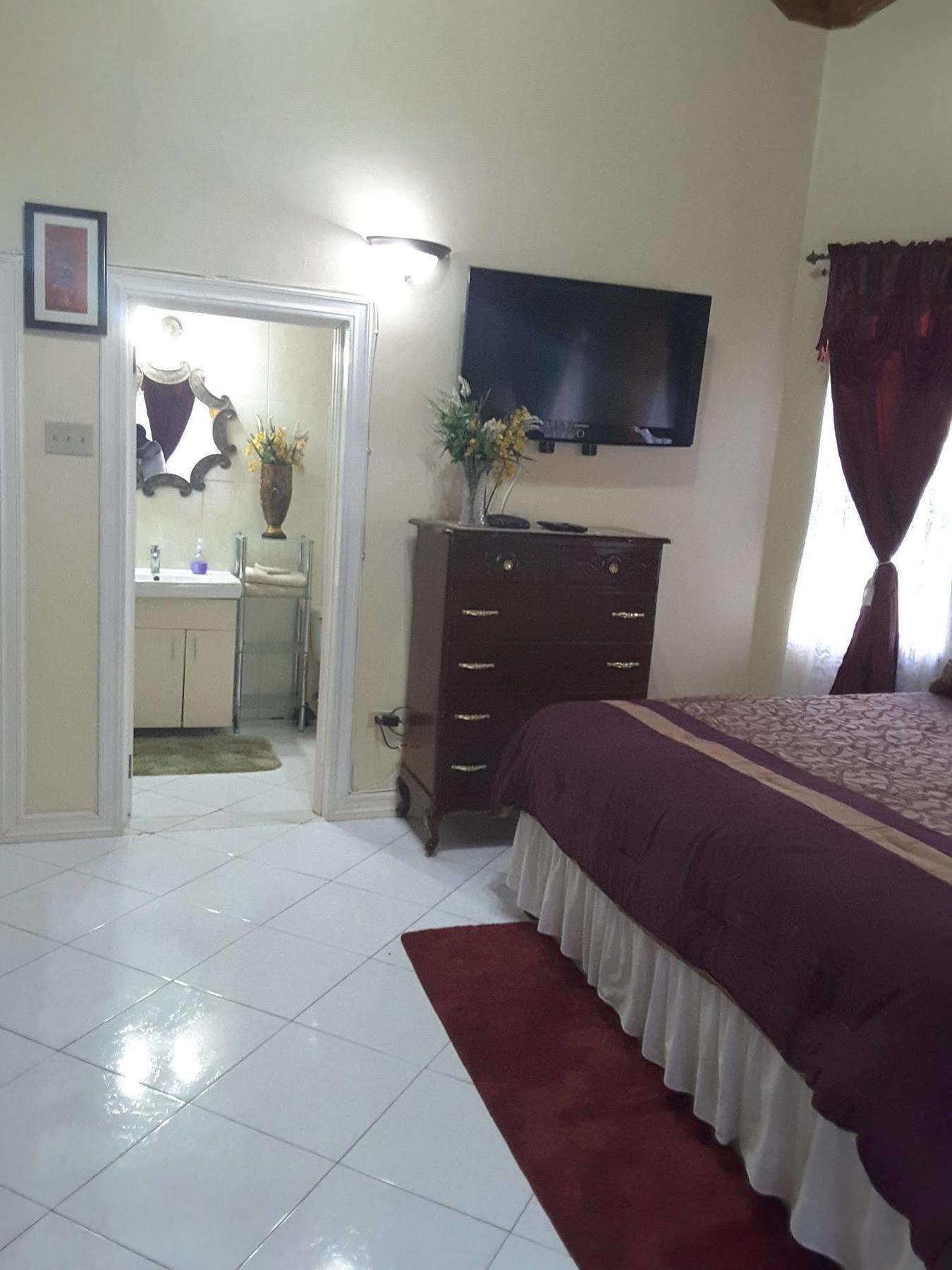 Cazwin Villas Teluk Montego Bagian luar foto